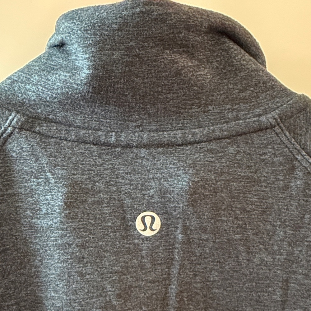lululemon athletica Heathered Blue/Black Half-Zip Pullover - Picture 2 of 11